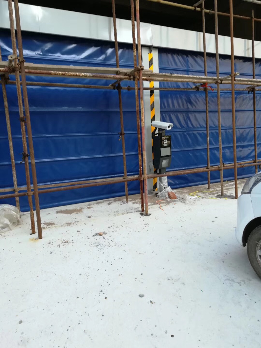 撫順小區(qū)地下車庫快速門