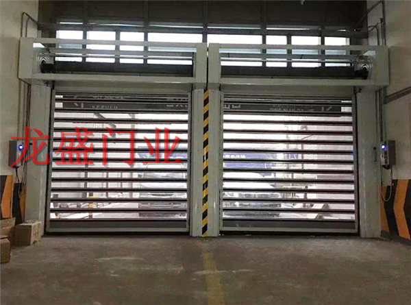 通化硬質(zhì)快速門